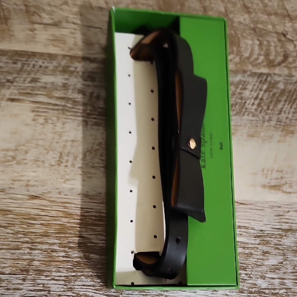 Kate Spade Gold and Black Leather Belt - Picture 6 of 6